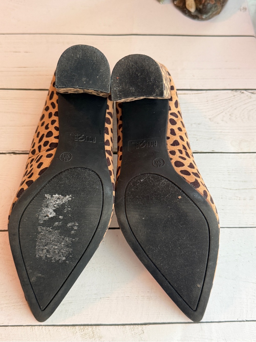 Rouge Helium | Leopard Print Pointed Toe Pumps, Brown/Black - Picture 9 of 9